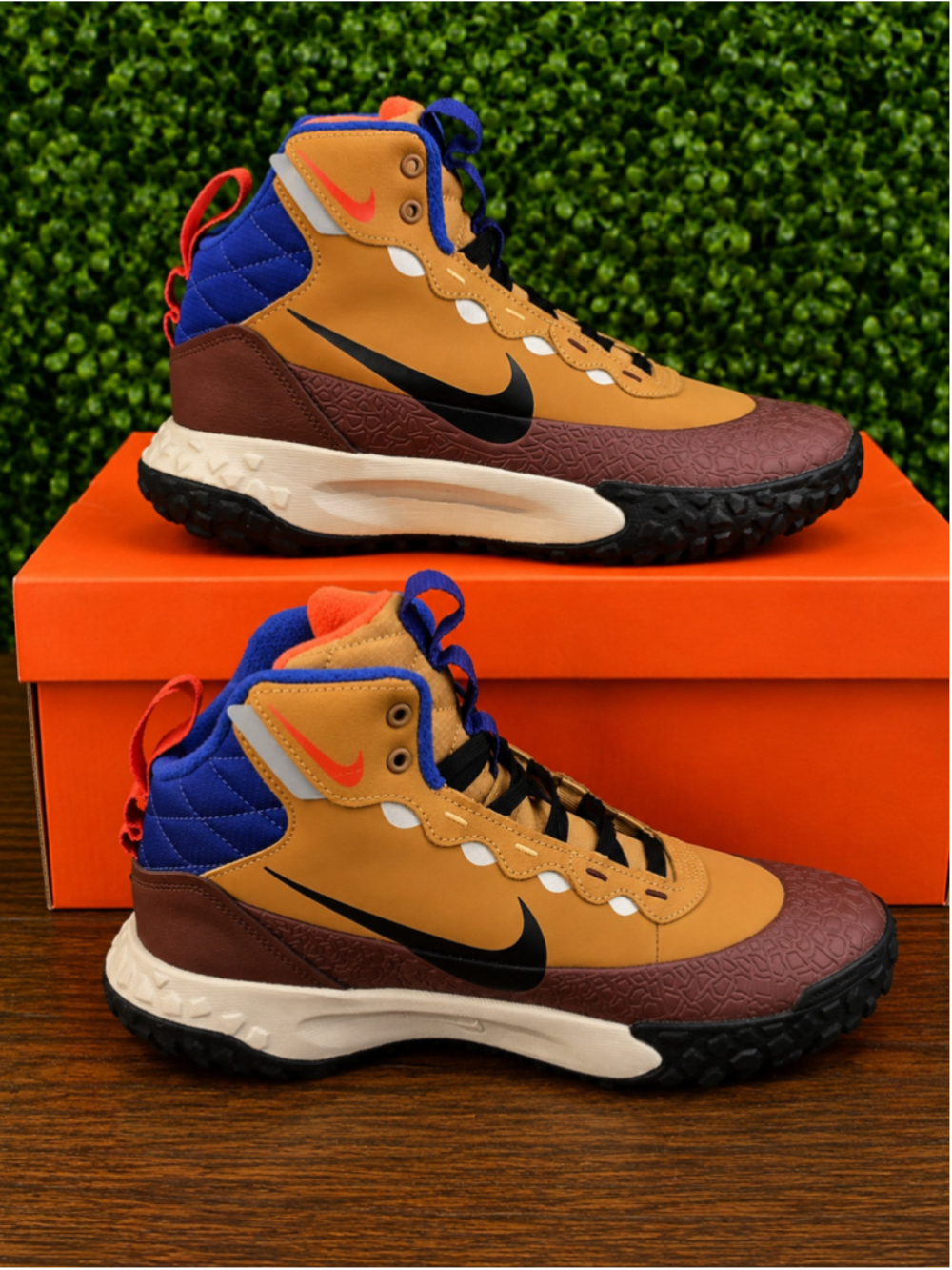 Nike Terrascout (GS) Flax/Black-Bronze Eclipse IH768-200